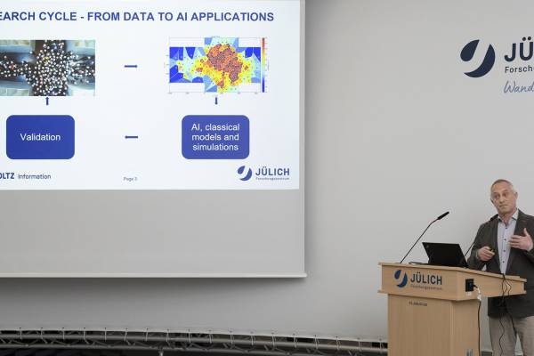 Prof. Armin Seyfried – Director at the Institute for Advanced Simulation (IAS) at Forschungszentrum Jülich: AI for Safety in Crowds